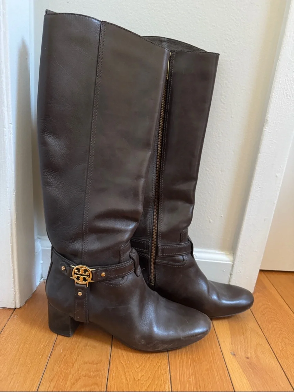 Tory Burch / Women's Leather Knee Boots - Picture 1 of 8